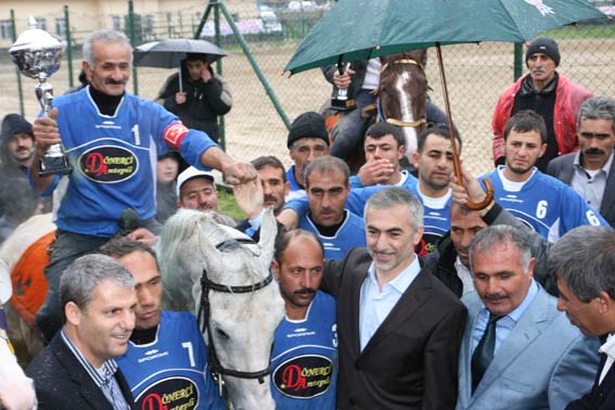Erzurum Atlıspor Kulübü birinci oldu