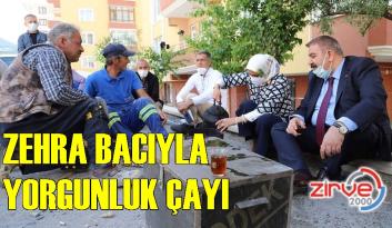 GÖNÜLLERE TAHT KURDU