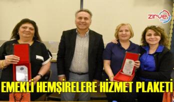Emekli Hemşirelere Hizmet Teşekkür Plaketi…
